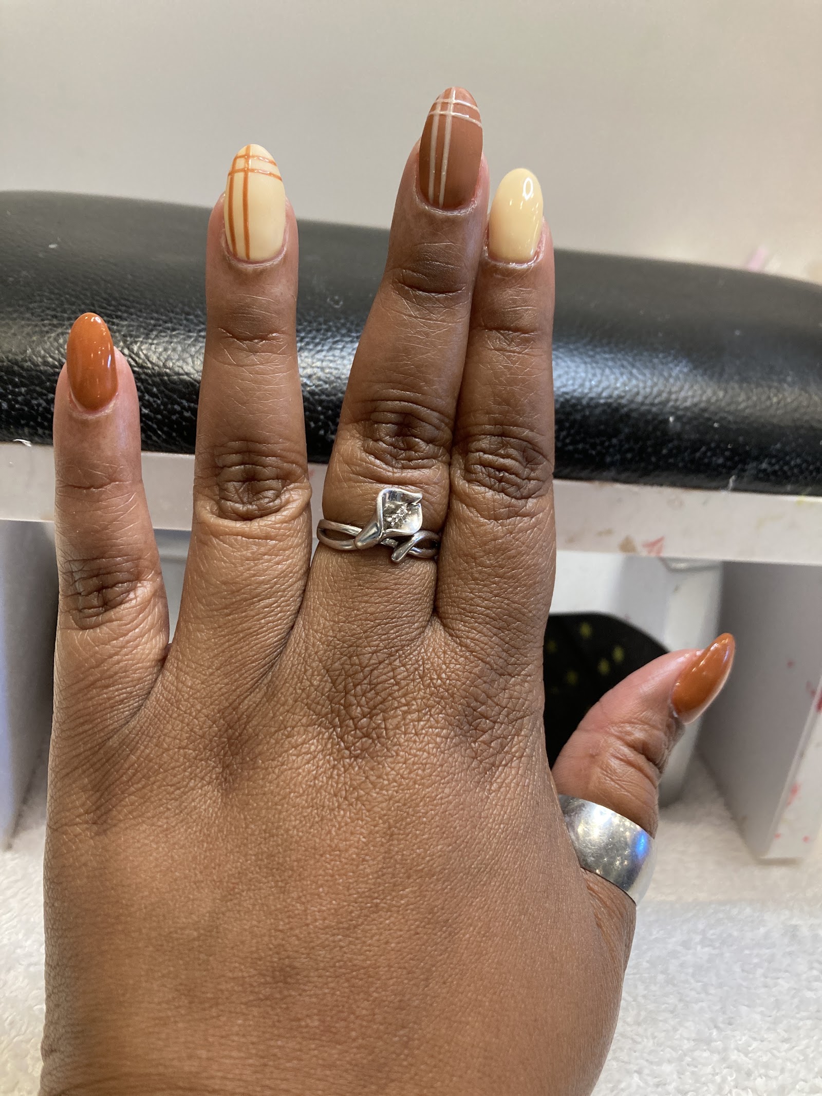 Nails on the River nail photo 6